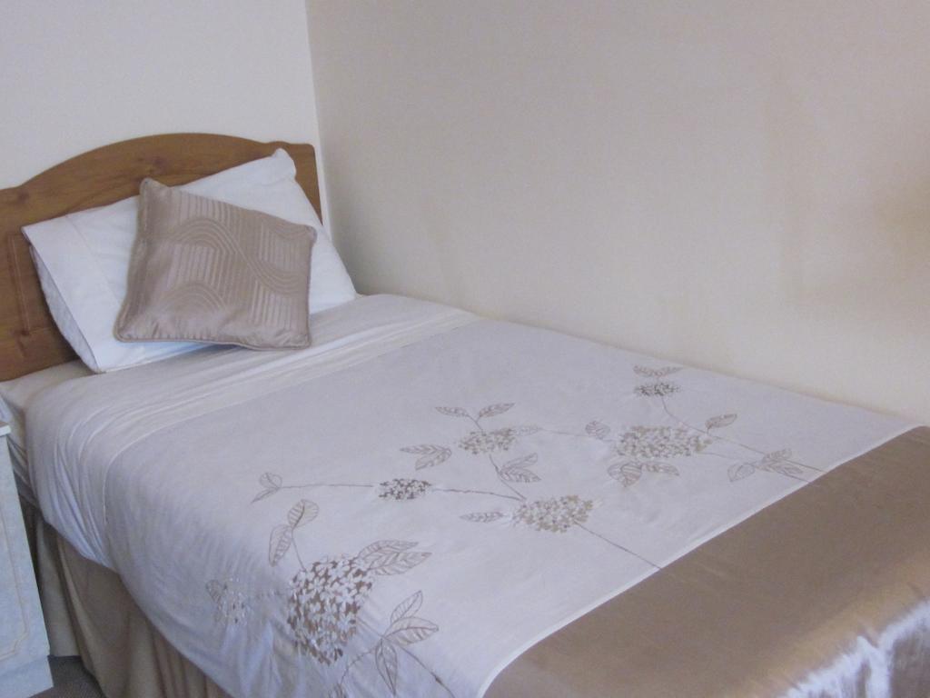 Devanes B&B 丁格尔 外观 照片